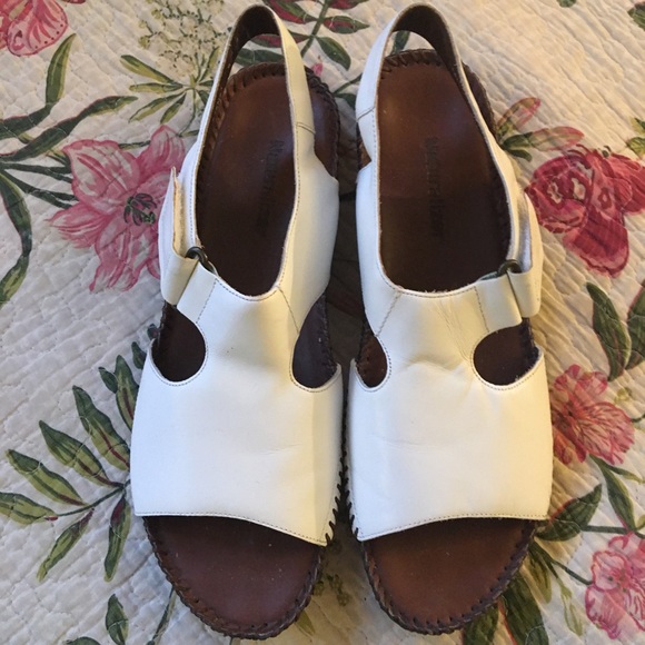naturalizer scout shoes